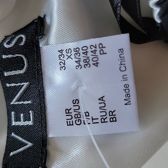 Venus Halter Dress in XS - Picture 2 of 2